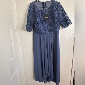 NWT Lace A Line Dress Women’s Blue Size Large